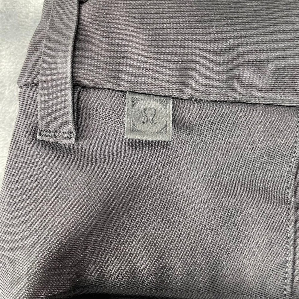 Lululemon Pants Mens 33x31 Commission Classic Fit Chino Performance Black - Picture 6 of 10